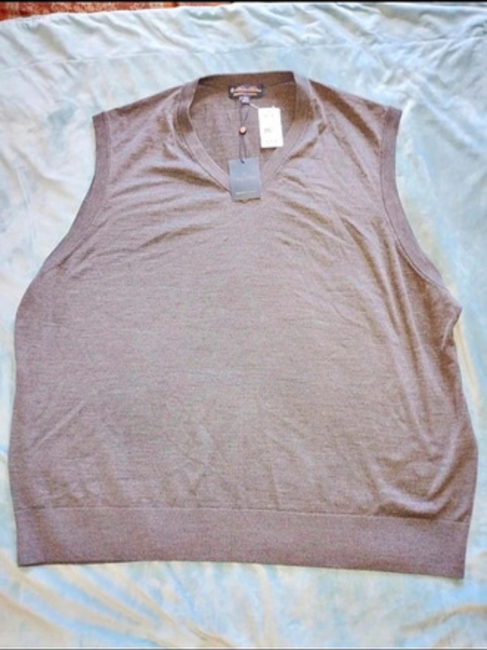 Jones New York Sleeveless Crew Neck in Brown Size Medium NWT